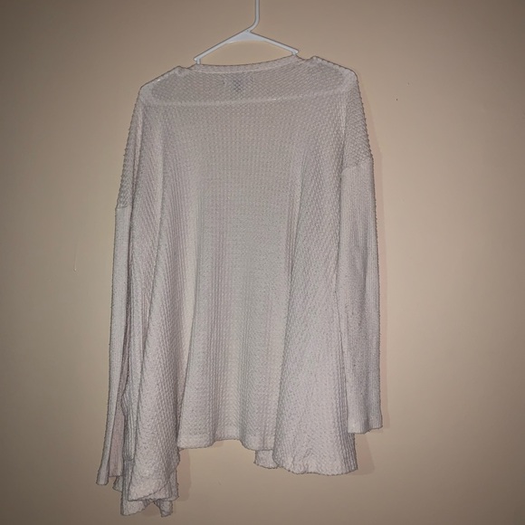 American Eagle cream cardigan - Picture 2 of 3